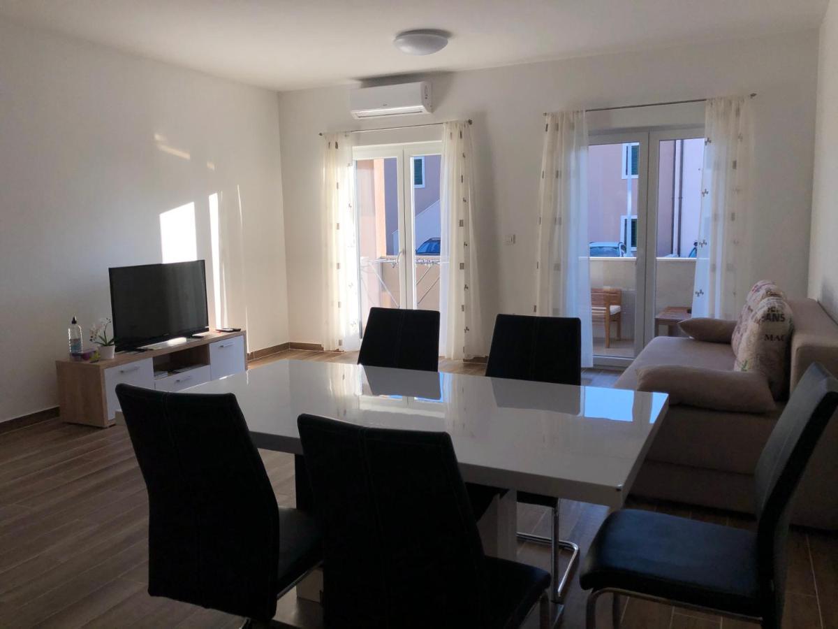 Apartments Dona Cres Eksteriør billede